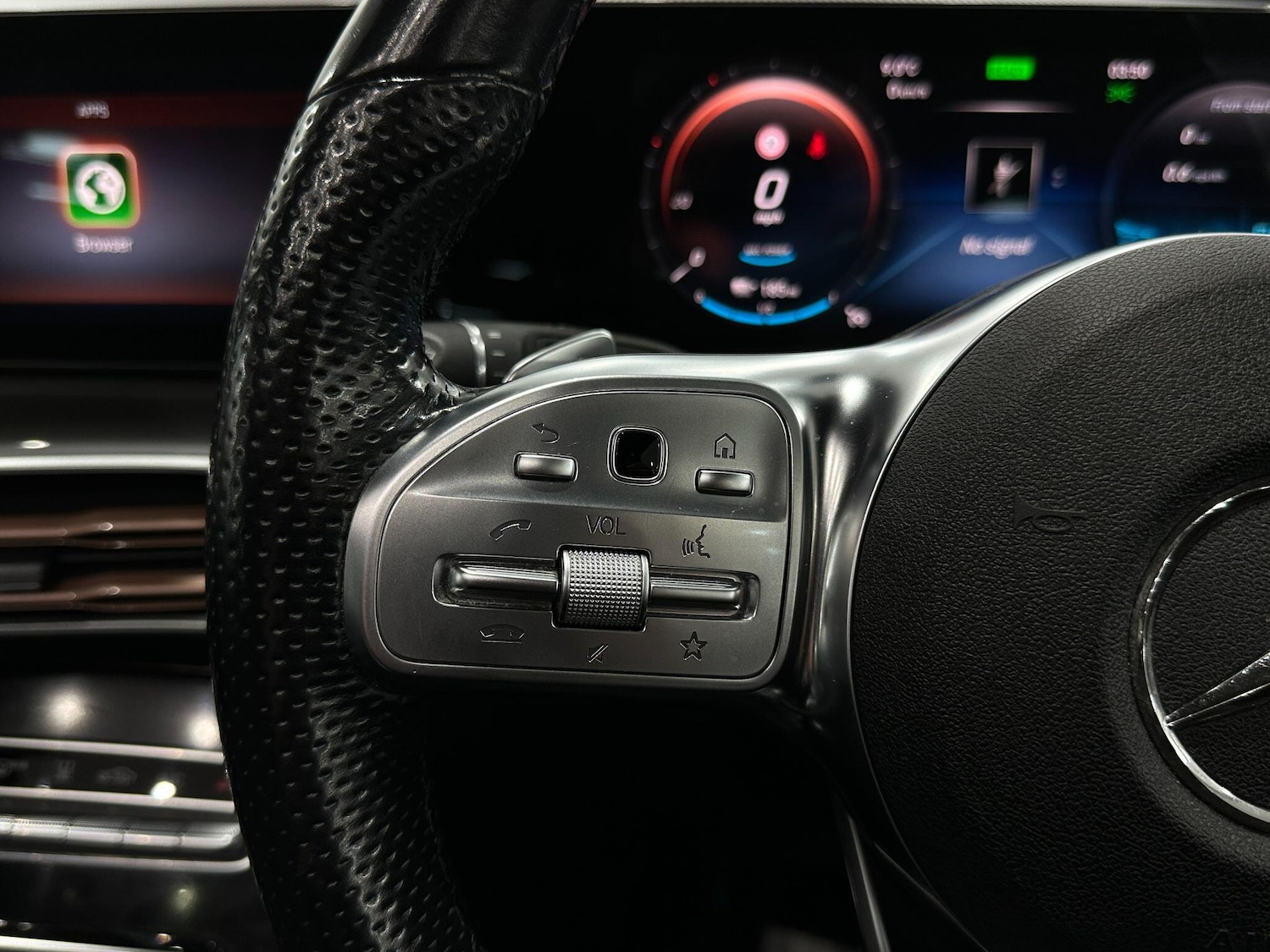 Used Mercedes-Benz EQC 2021 for sale - 76702457: Photo 56