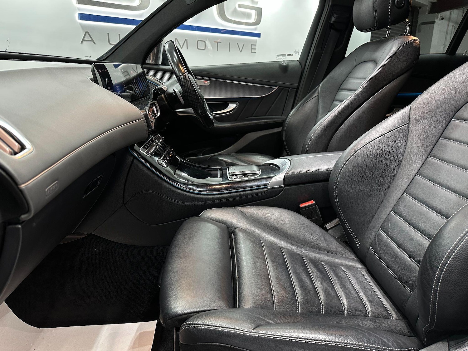 Used Mercedes-Benz EQC 2021 for sale - 76702457: Photo 64