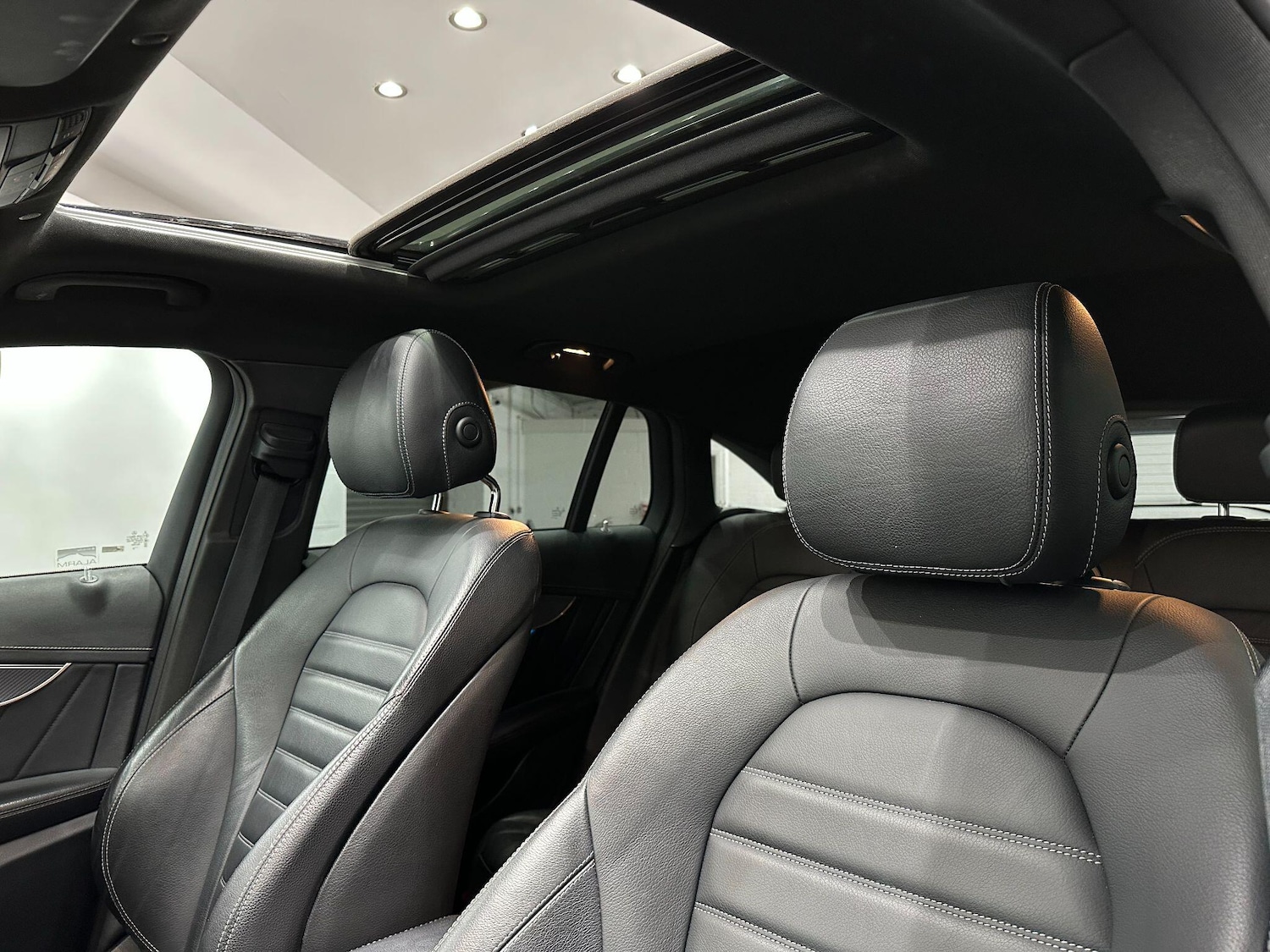 Used Mercedes-Benz EQC 2021 for sale - 76702457: Photo 65