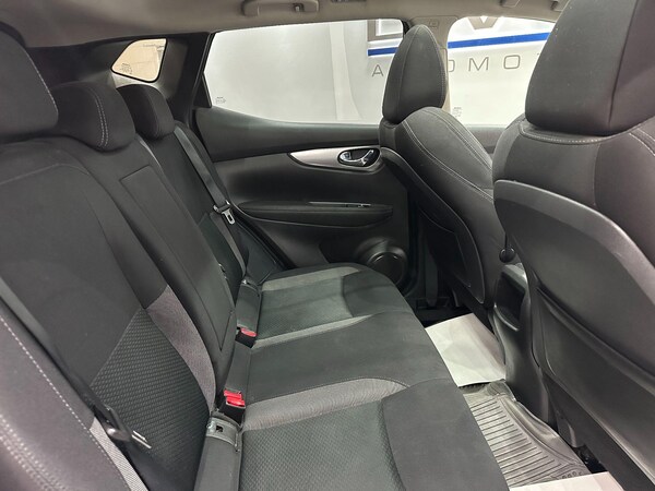 Used Nissan Qashqai 2018 for sale - 76246583: Photo 42
