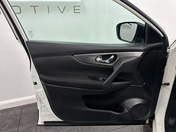 Used Nissan Qashqai 2018 for sale - 76246583: Photo 51