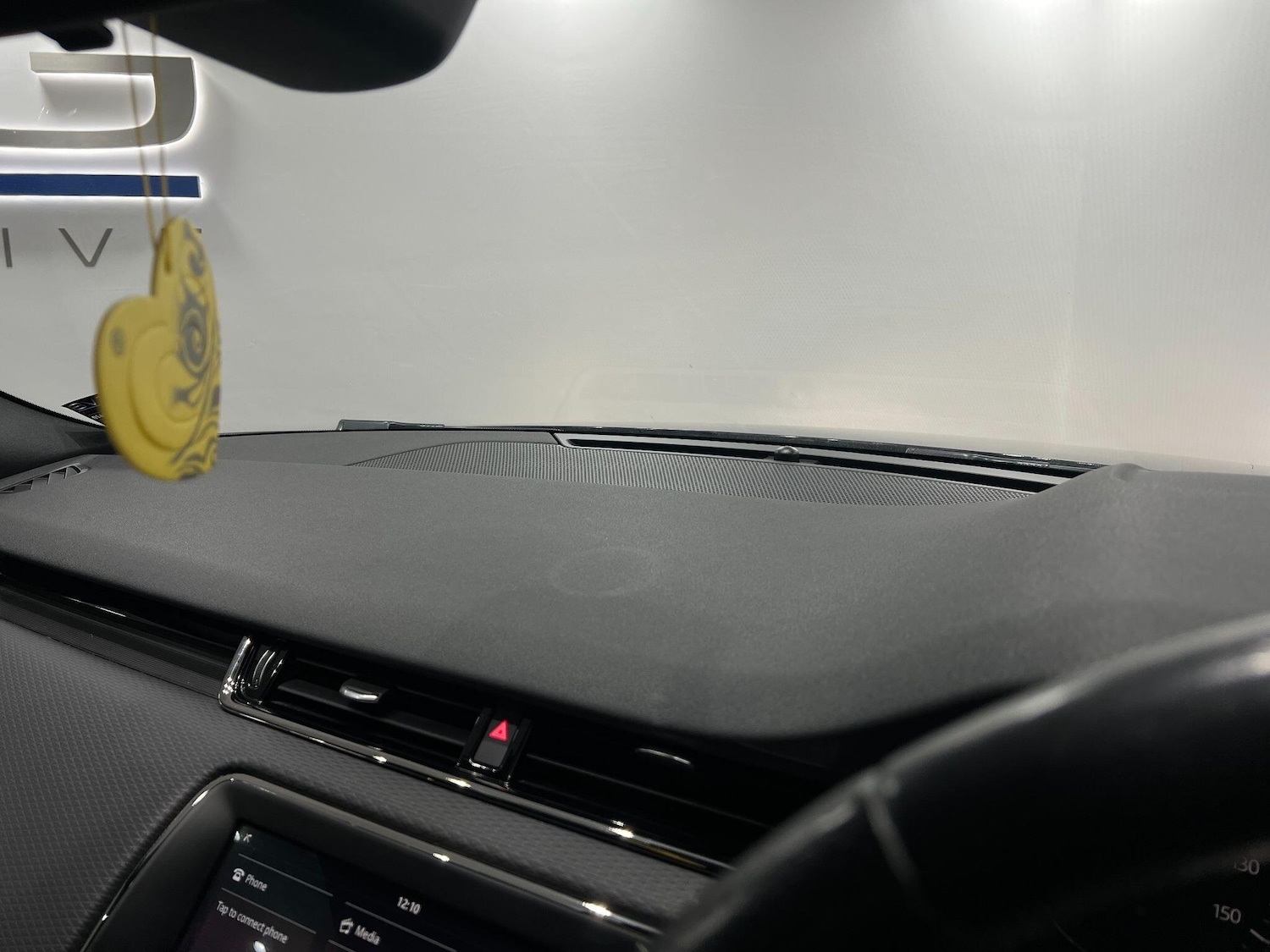 Used Land Rover Range Rover Evoque 2019 for sale - 76031590: Photo 43