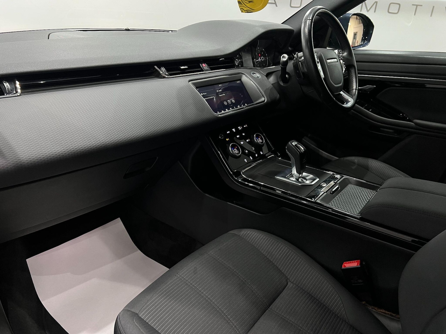 Used Land Rover Range Rover Evoque 2019 for sale - 76031590: Photo 54