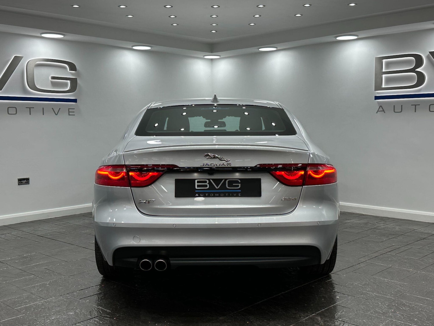 Used Jaguar XF 2016 for sale - 76832836: Photo 11