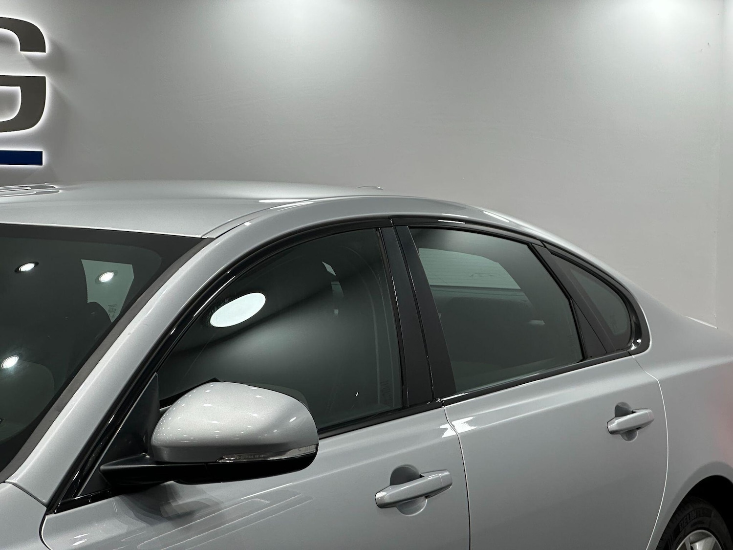 Used Jaguar XF 2016 for sale - 76832836: Photo 16