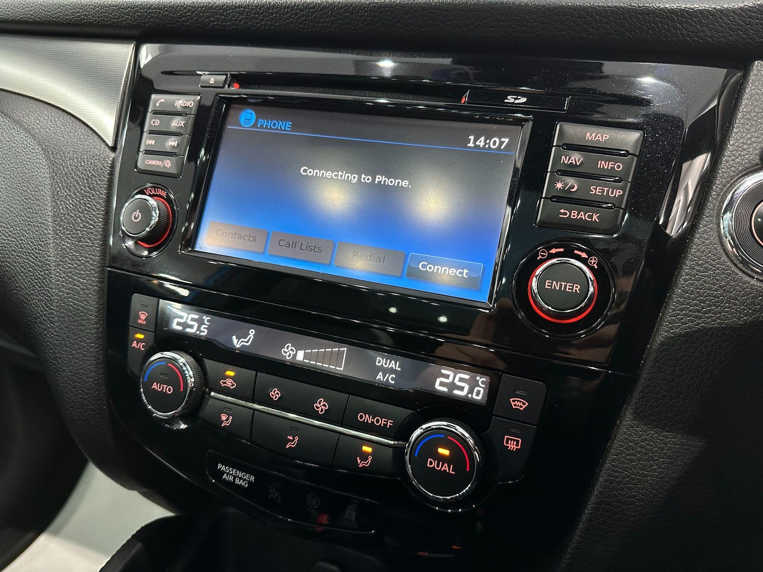 Used Nissan Qashqai 2017 for sale - 76399024: Photo 38