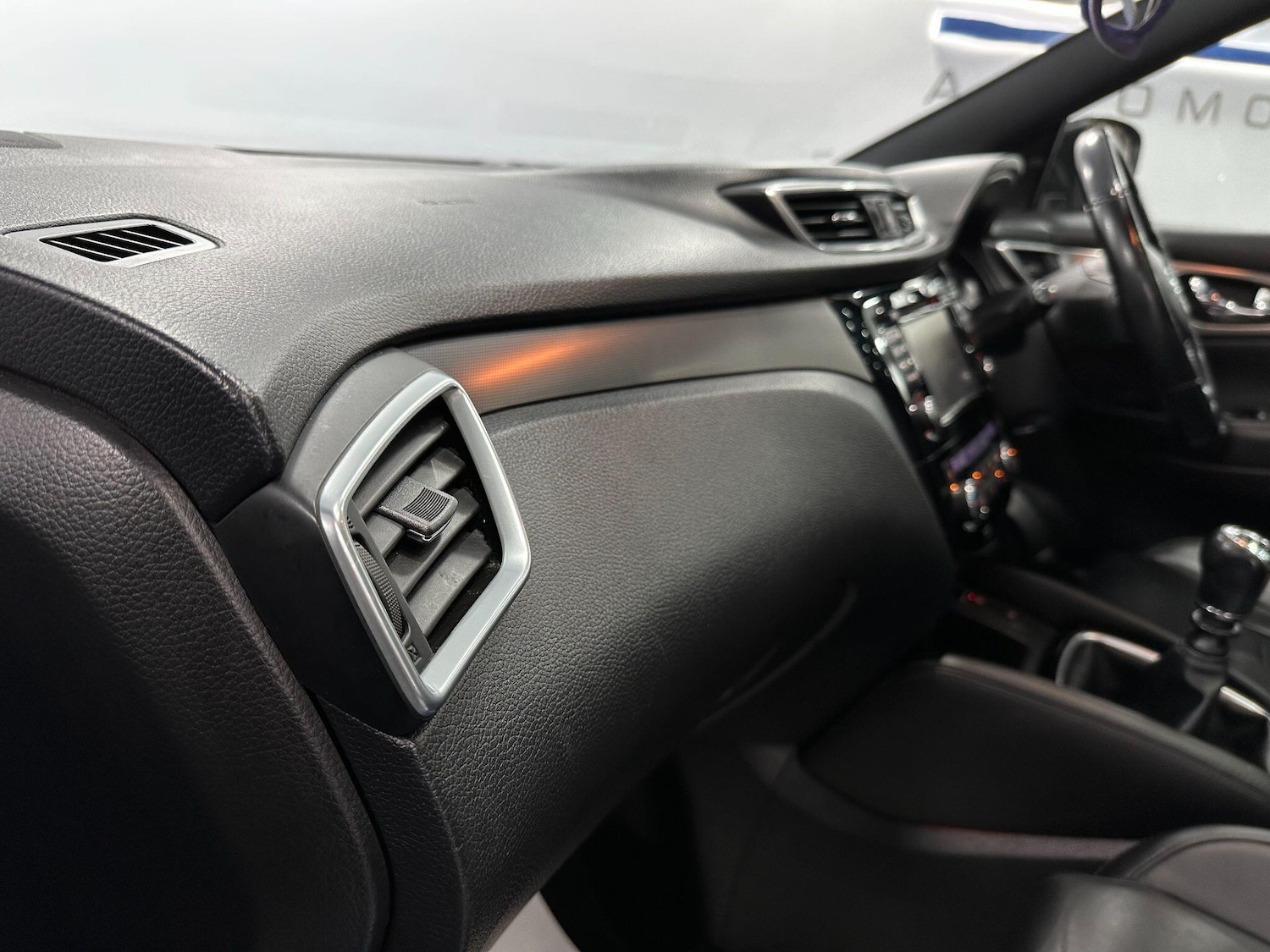 Used Nissan Qashqai 2017 for sale - 76399024: Photo 59