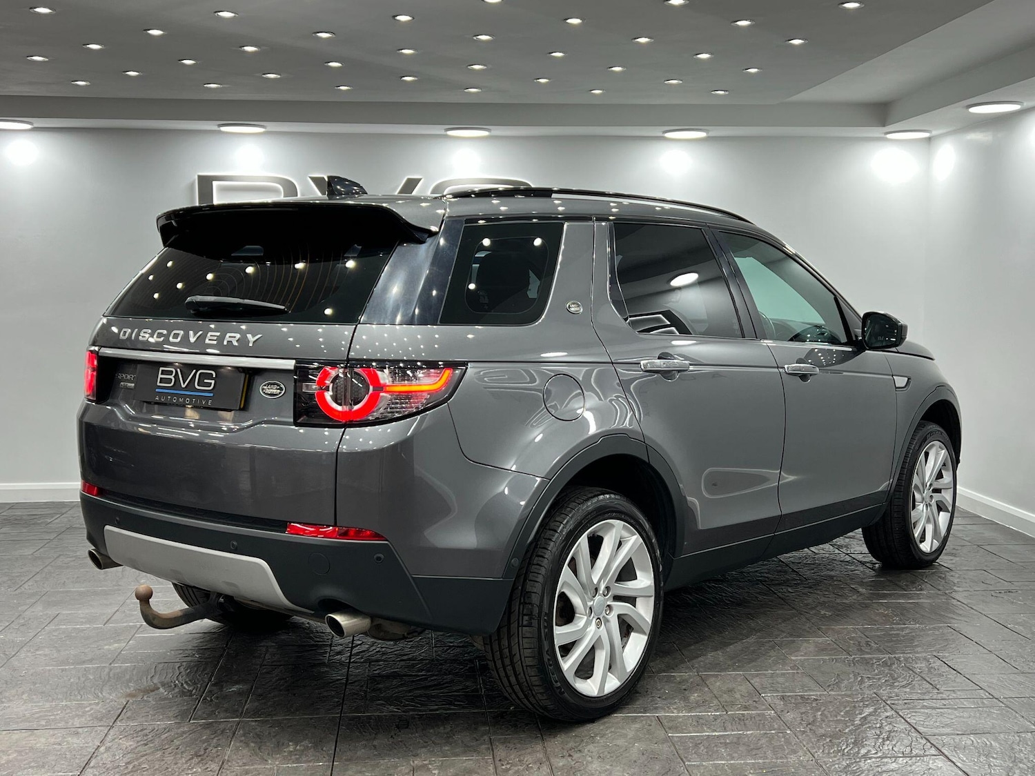 Used Land Rover Discovery Sport 2016 for sale - 76671424: Photo 12