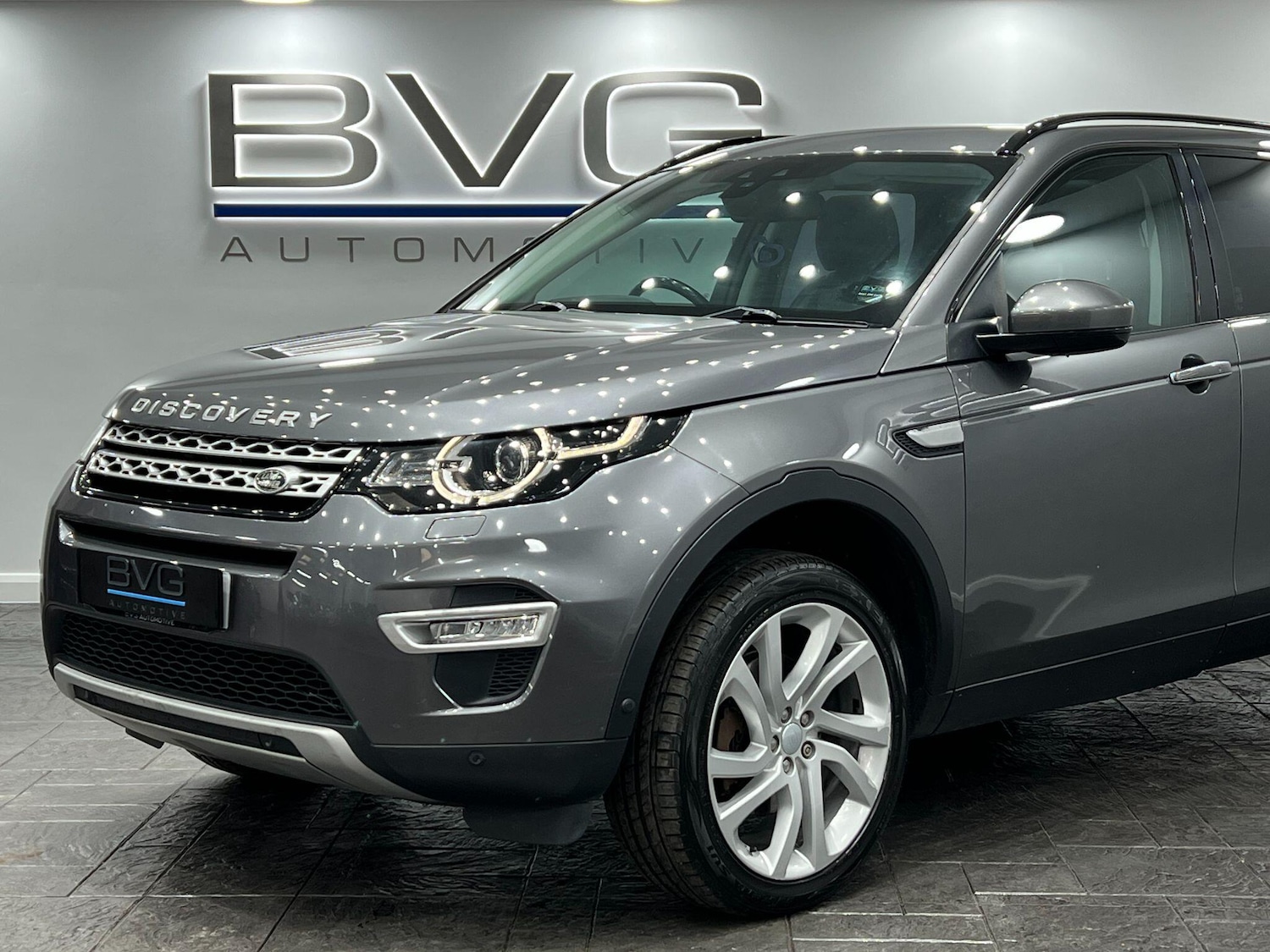 Used Land Rover Discovery Sport 2016 for sale - 76671424: Photo 14