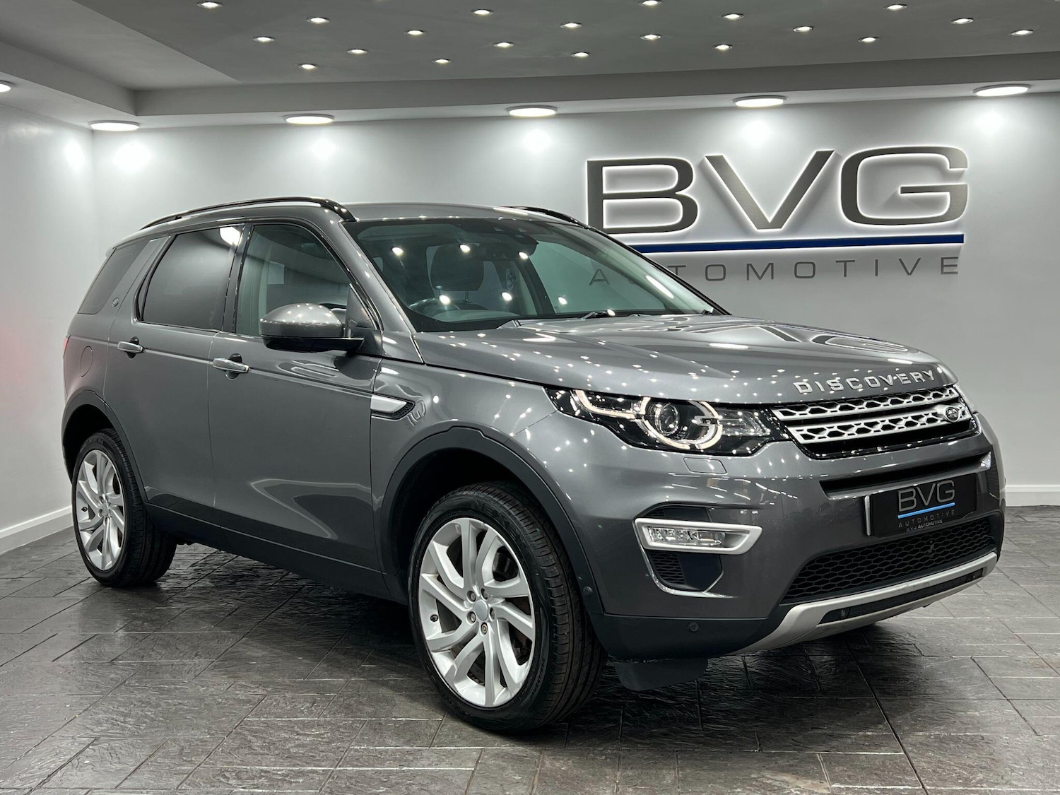 Used Land Rover Discovery Sport 2016 for sale - 76671424: Photo 4