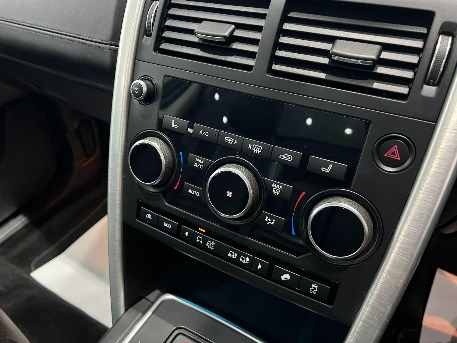 Used Land Rover Discovery Sport 2016 for sale - 76671424: Photo 43