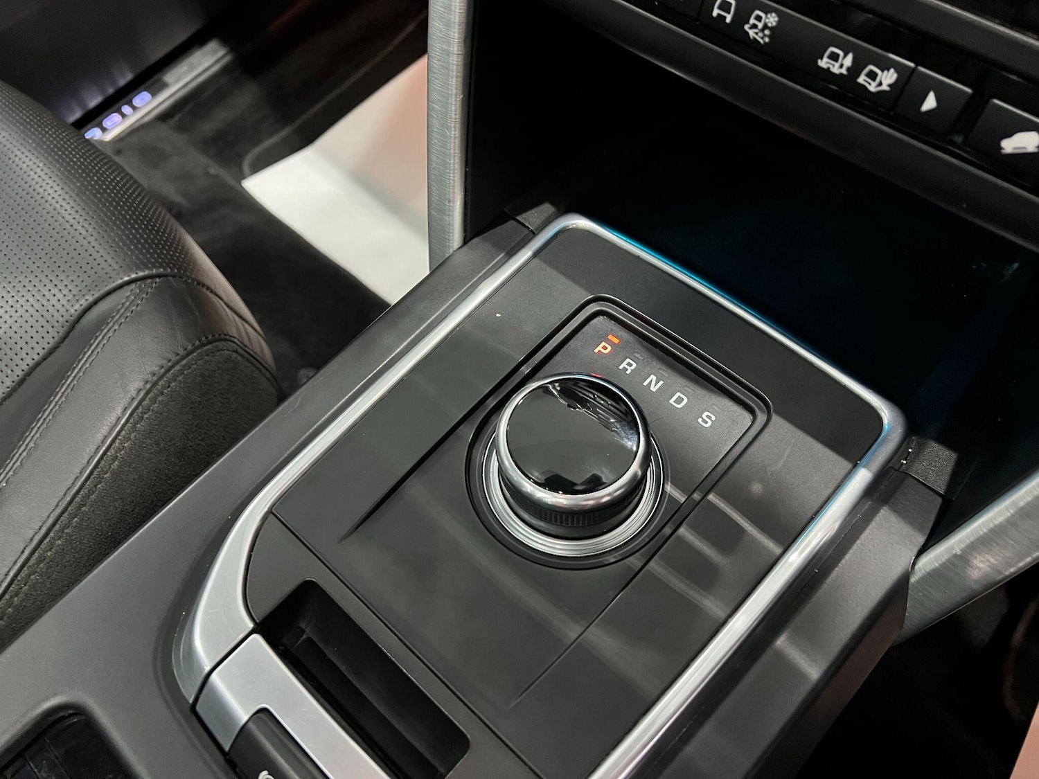 Used Land Rover Discovery Sport 2016 for sale - 76671424: Photo 44