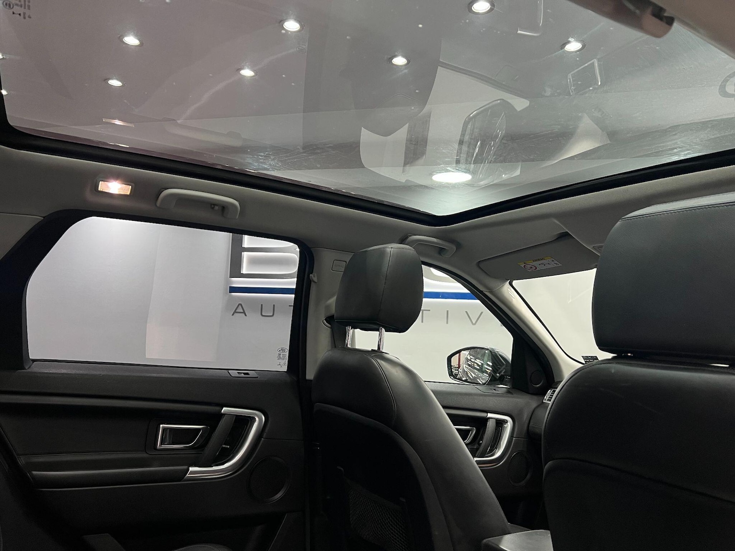 Used Land Rover Discovery Sport 2016 for sale - 76671424: Photo 53