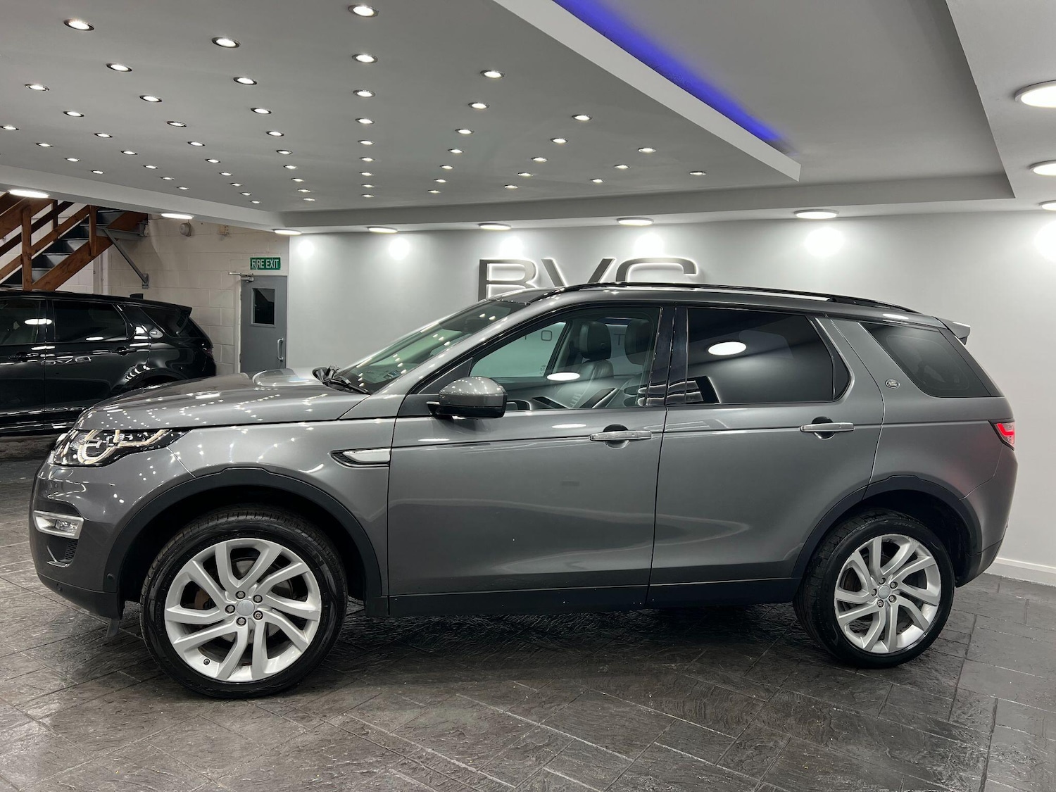 Used Land Rover Discovery Sport 2016 for sale - 76671424: Photo 8