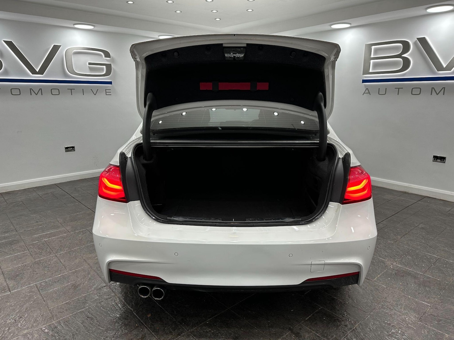 Used BMW 3 Series 2018 for sale - 76714714: Photo 69