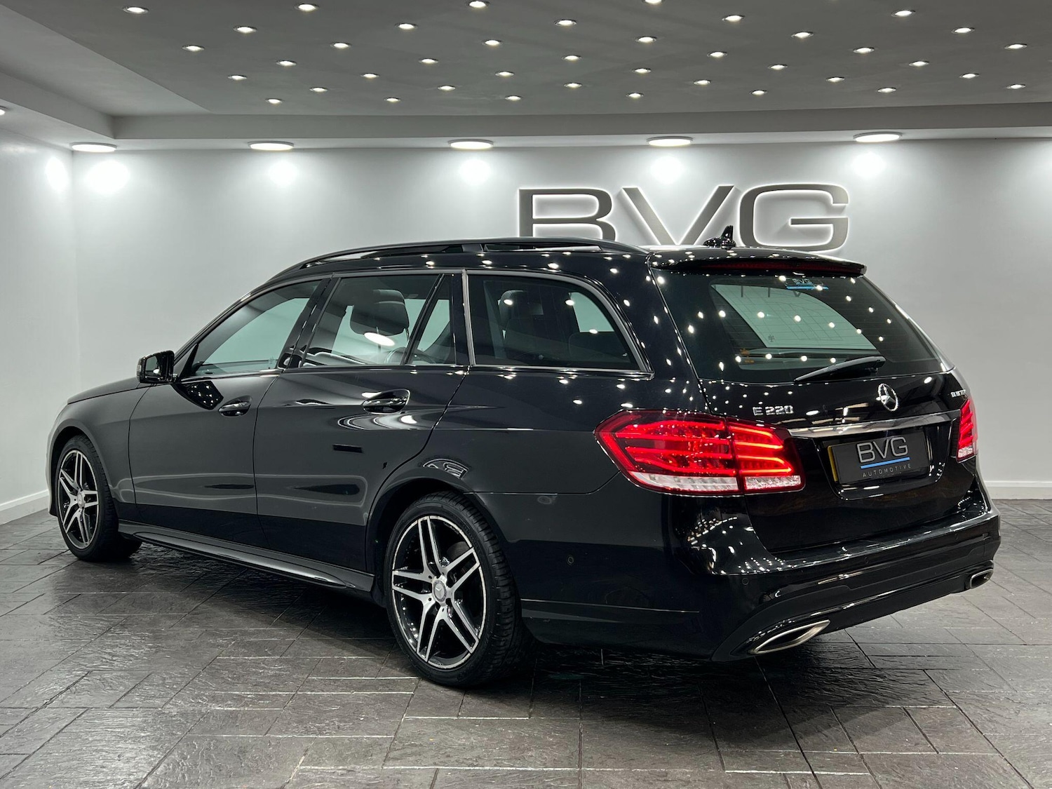 Used Mercedes-Benz E-Class 2016 for sale - 76041744: Photo 10