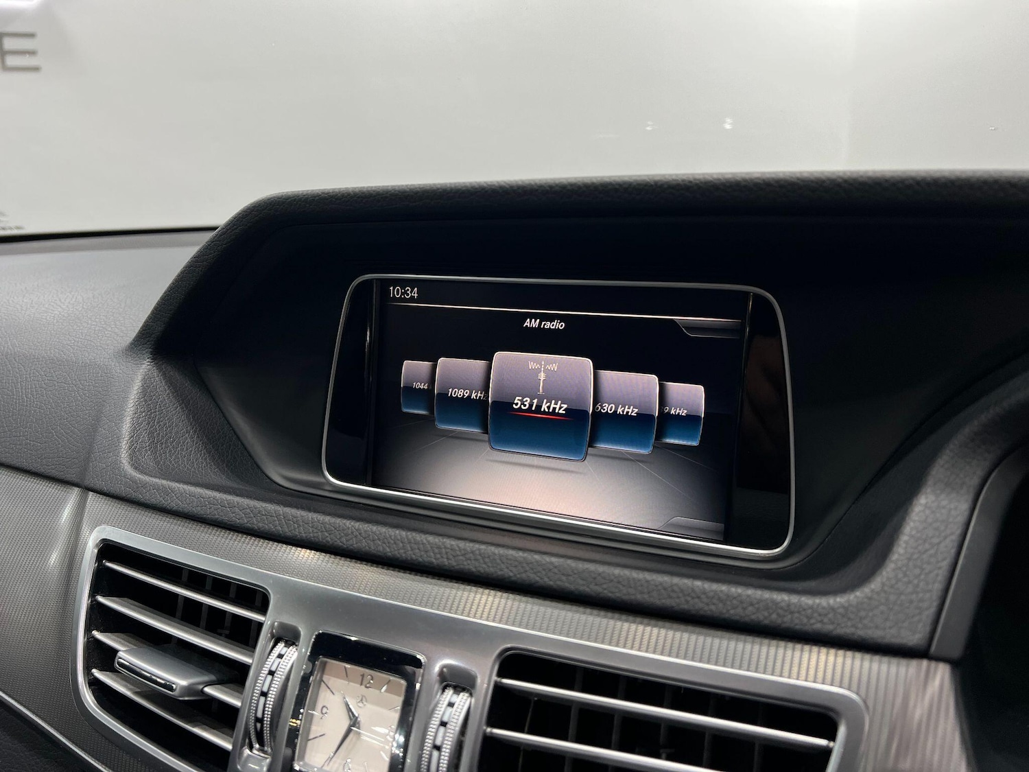 Used Mercedes-Benz E-Class 2016 for sale - 76041744: Photo 42