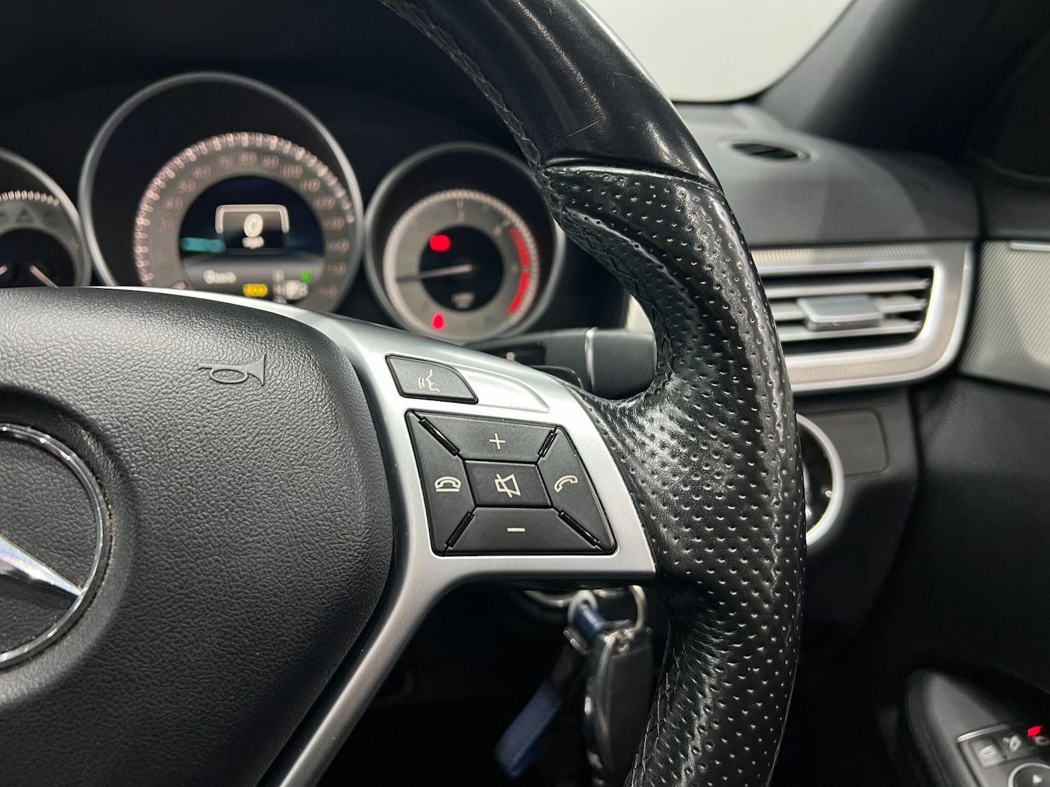 Used Mercedes-Benz E-Class 2016 for sale - 76041744: Photo 52