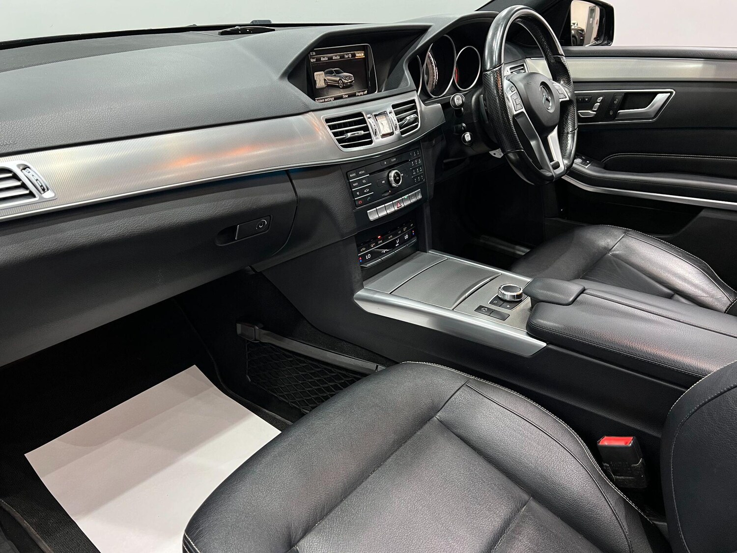 Used Mercedes-Benz E-Class 2016 for sale - 76041744: Photo 65