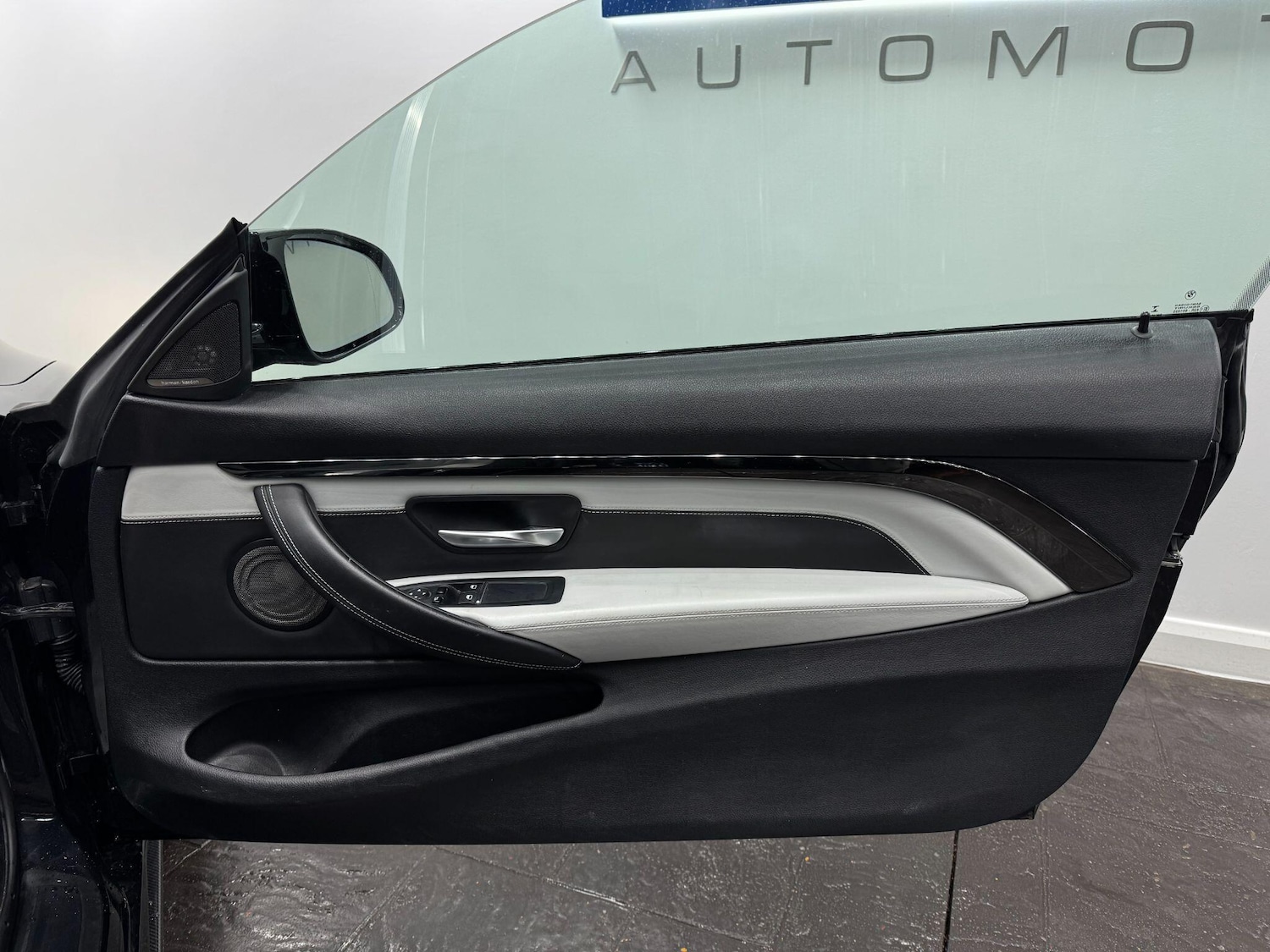 Used BMW M4 2017 for sale - 77191784: Photo 28