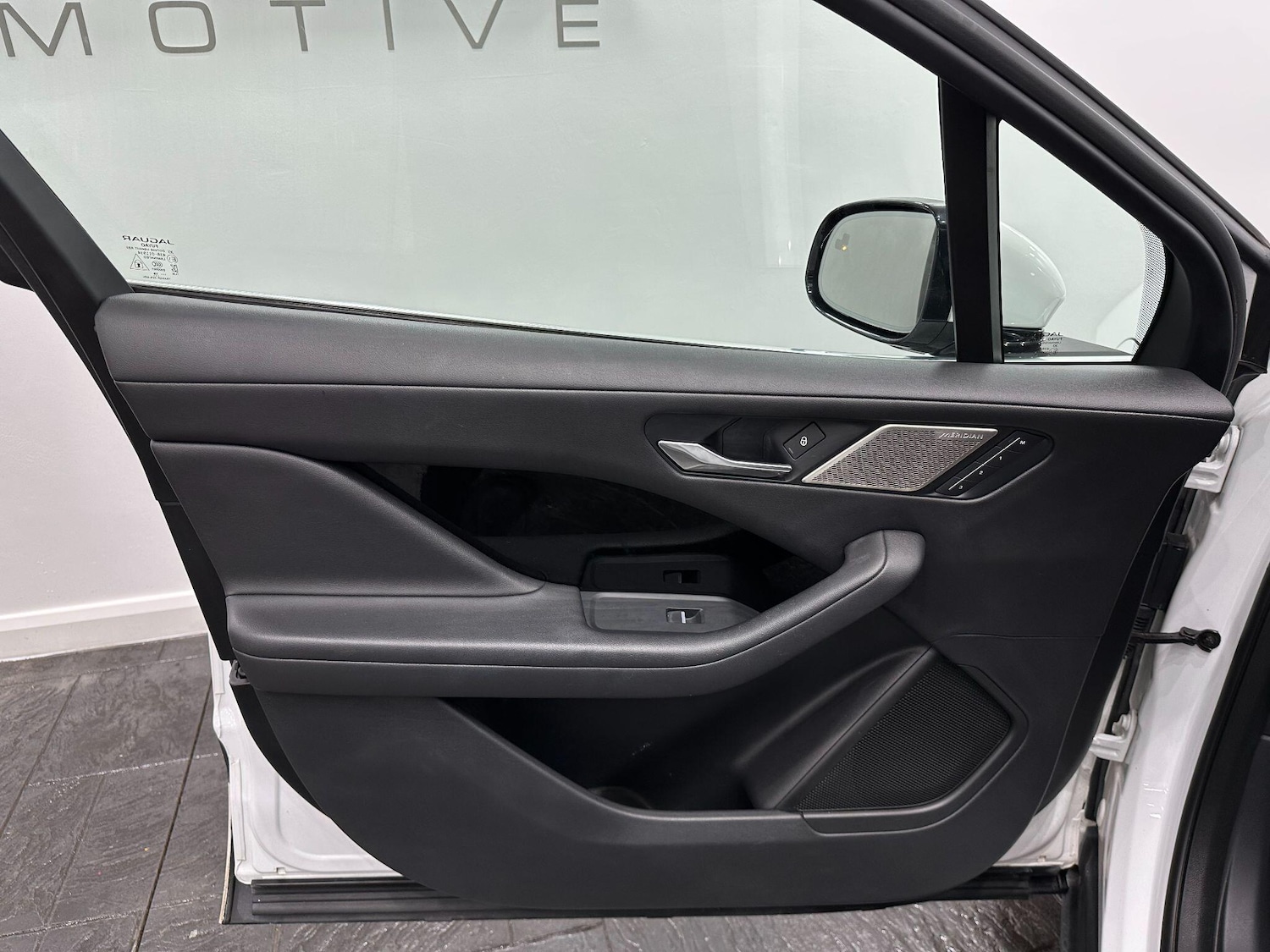 Used Jaguar I-Pace 2020 for sale - 76152968: Photo 61