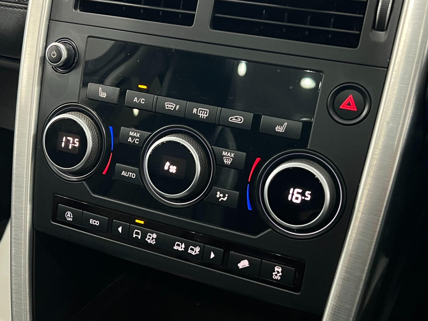 Used Land Rover Discovery Sport 2017 for sale - 77469214: Photo 41