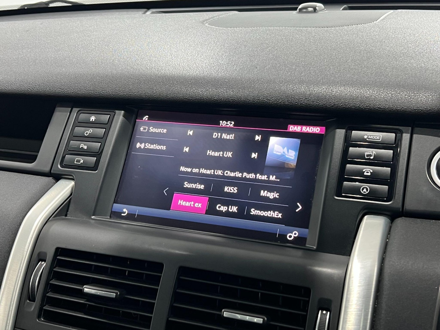 Used Land Rover Discovery Sport 2017 for sale - 77469214: Photo 51