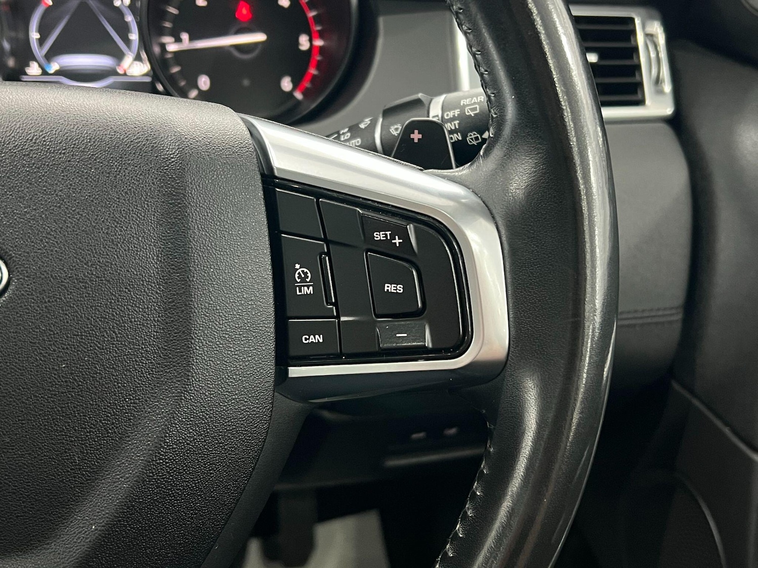 Used Land Rover Discovery Sport 2017 for sale - 77469214: Photo 55