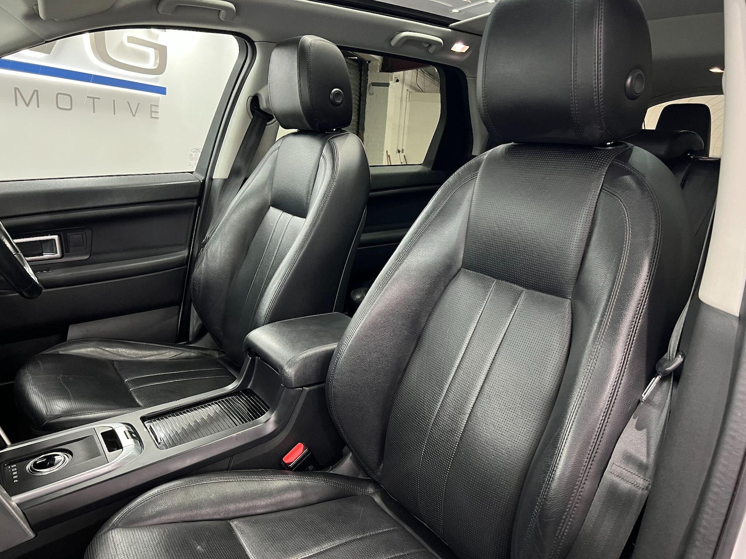 Used Land Rover Discovery Sport 2017 for sale - 77469214: Photo 62