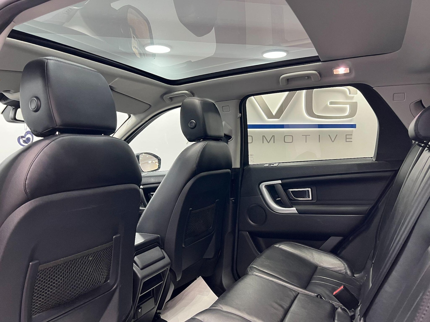 Used Land Rover Discovery Sport 2017 for sale - 77469214: Photo 65