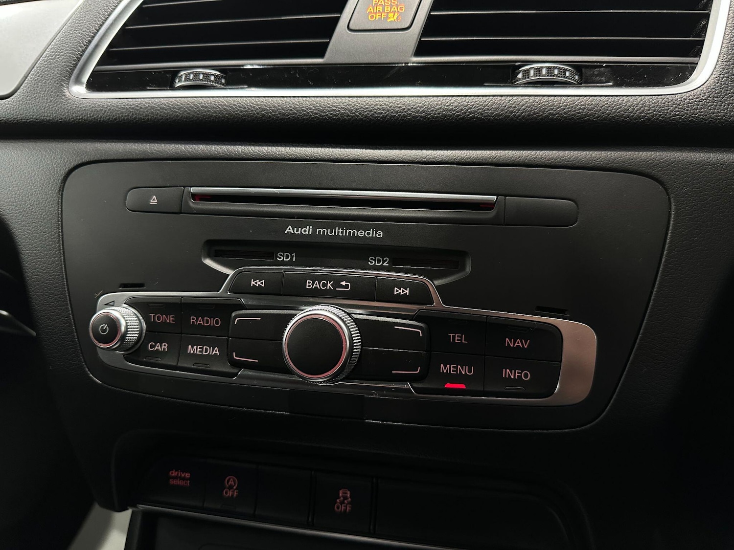 Used Audi Q3 2017 for sale - 76753059: Photo 33