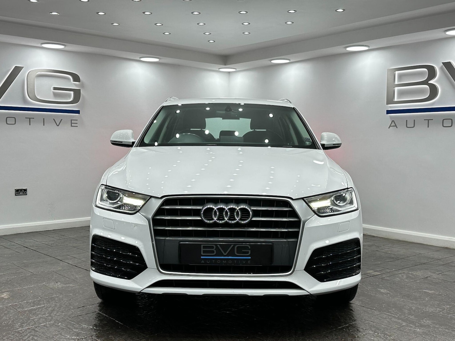 Used Audi Q3 2017 for sale - 76753059: Photo 5