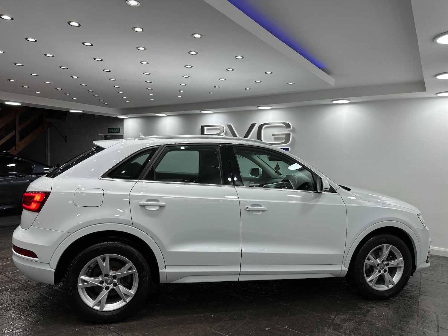 Used Audi Q3 2017 for sale - 76753059: Photo 8