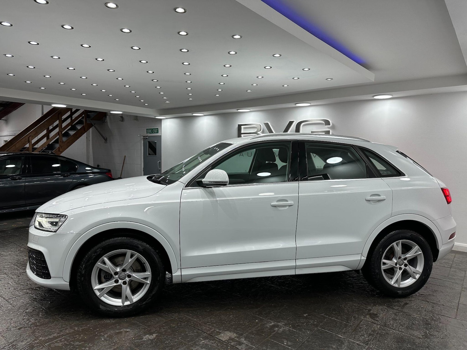 Used Audi Q3 2017 for sale - 76753059: Photo 9