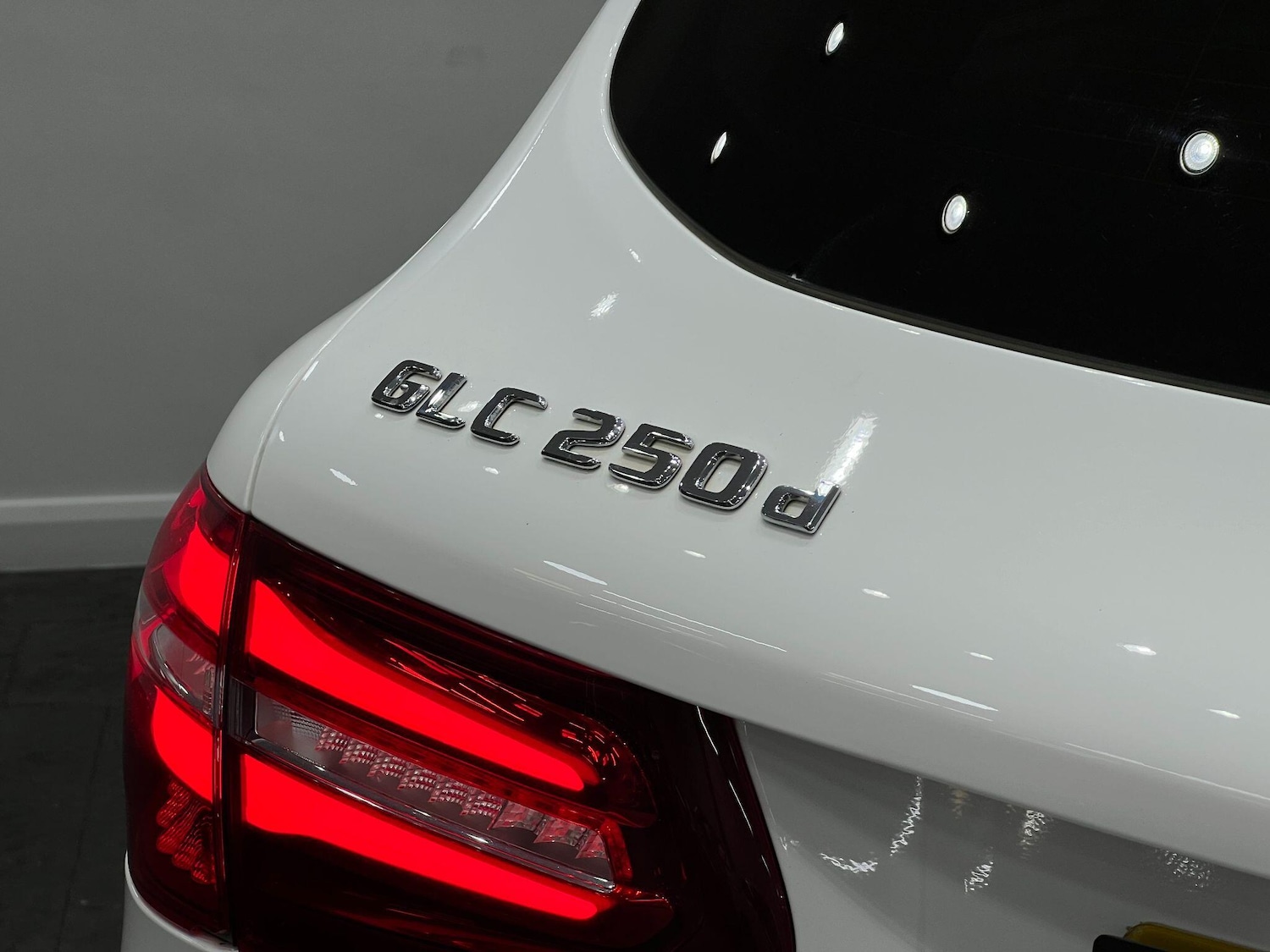 Used Mercedes-Benz GLC 2017 for sale - 77131035: Photo 22