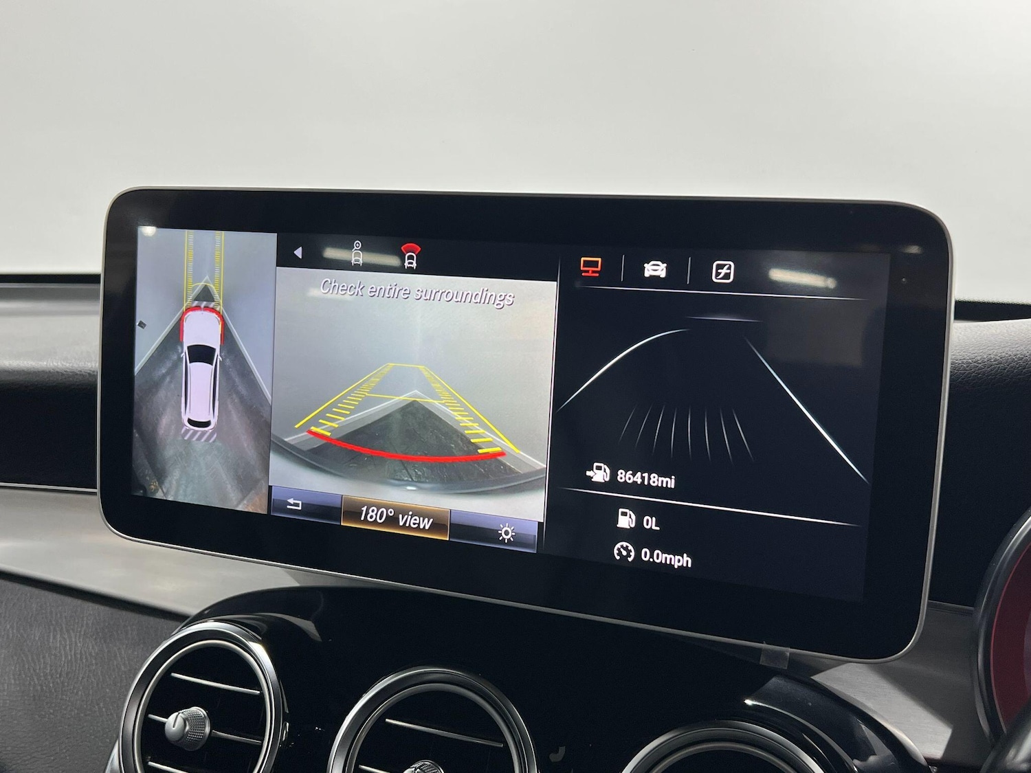 Used Mercedes-Benz GLC 2017 for sale - 77131035: Photo 47