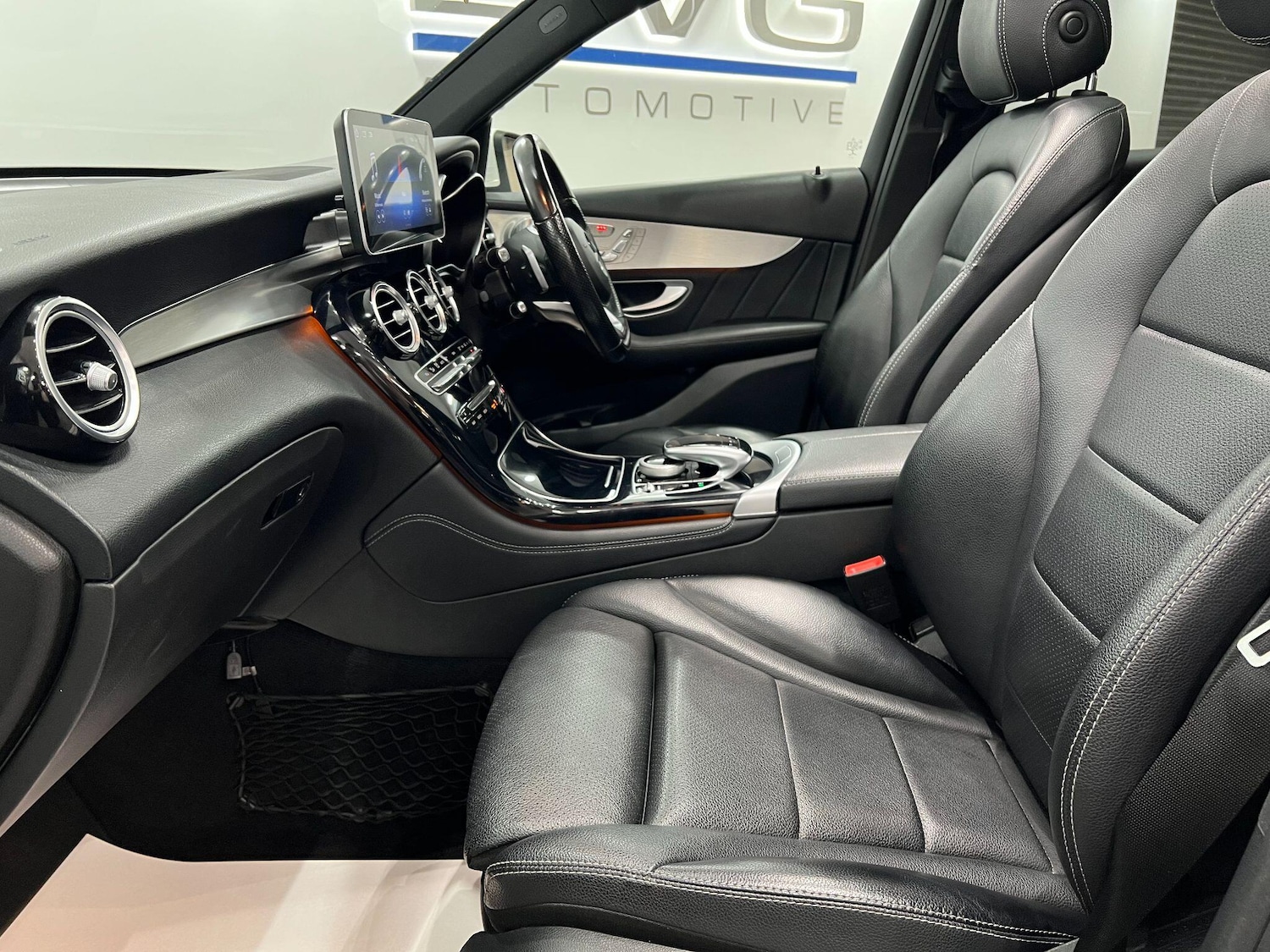 Used Mercedes-Benz GLC 2017 for sale - 77131035: Photo 64