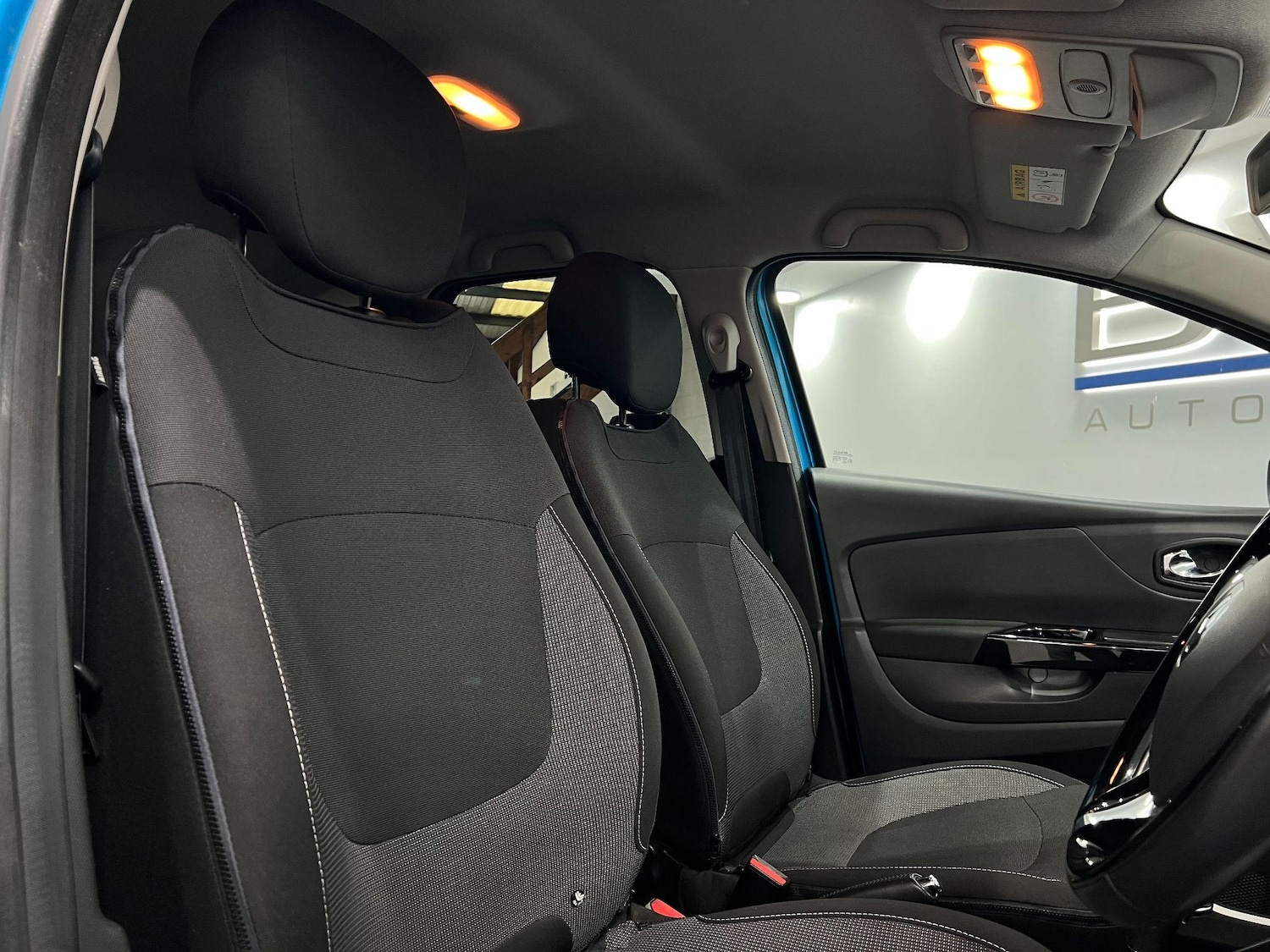 Used Renault Captur 2015 for sale - 77305749: Photo 27