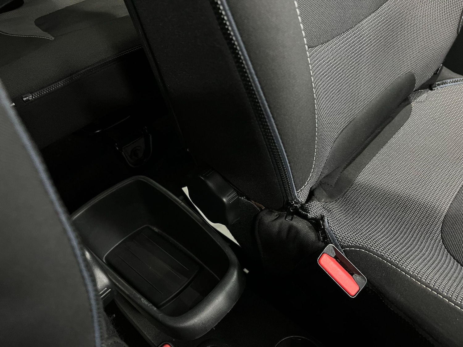 Used Renault Captur 2015 for sale - 77305749: Photo 32