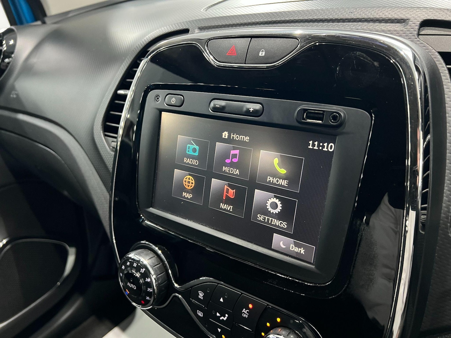 Used Renault Captur 2015 for sale - 77305749: Photo 35