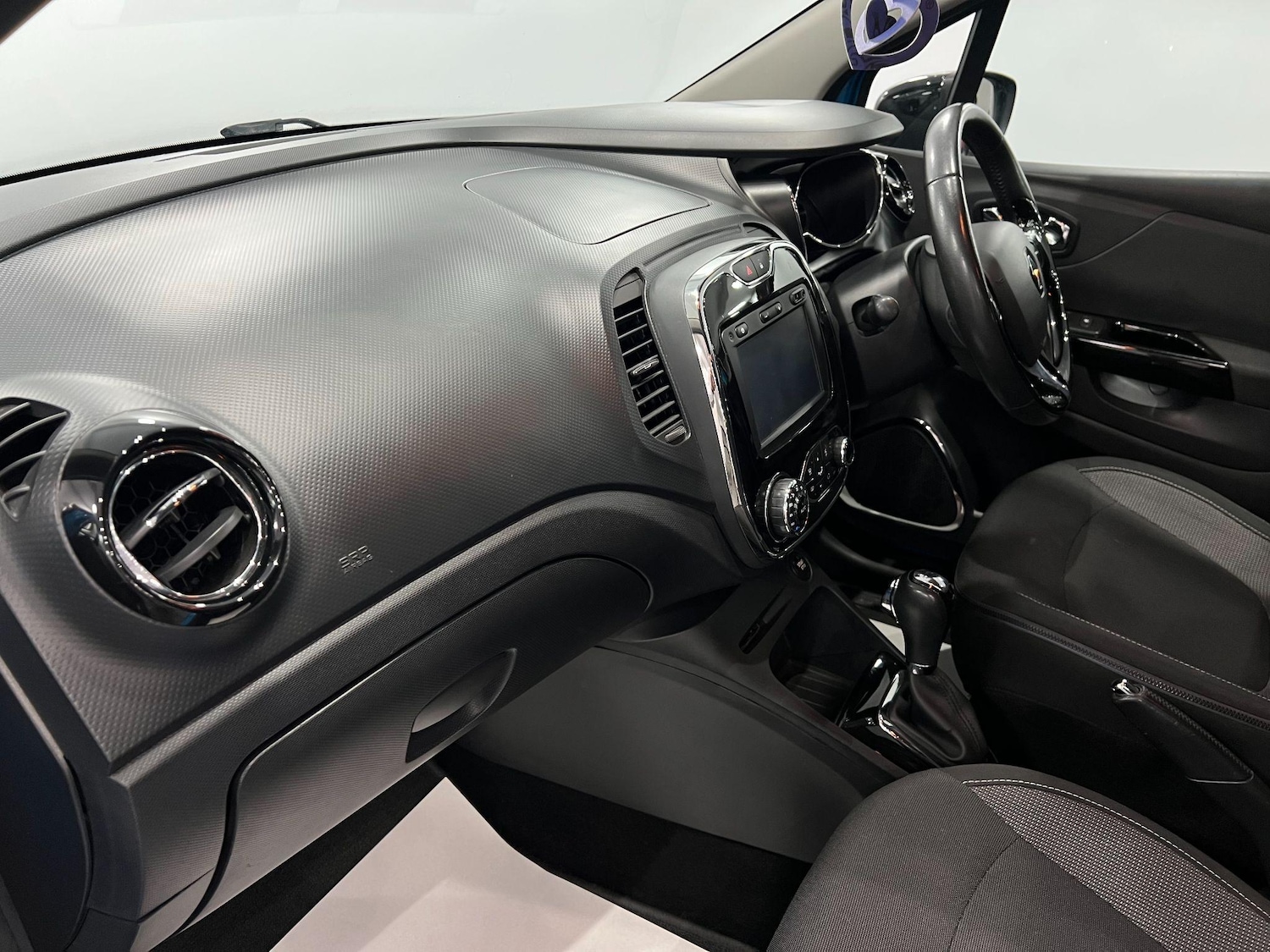 Used Renault Captur 2015 for sale - 77305749: Photo 53