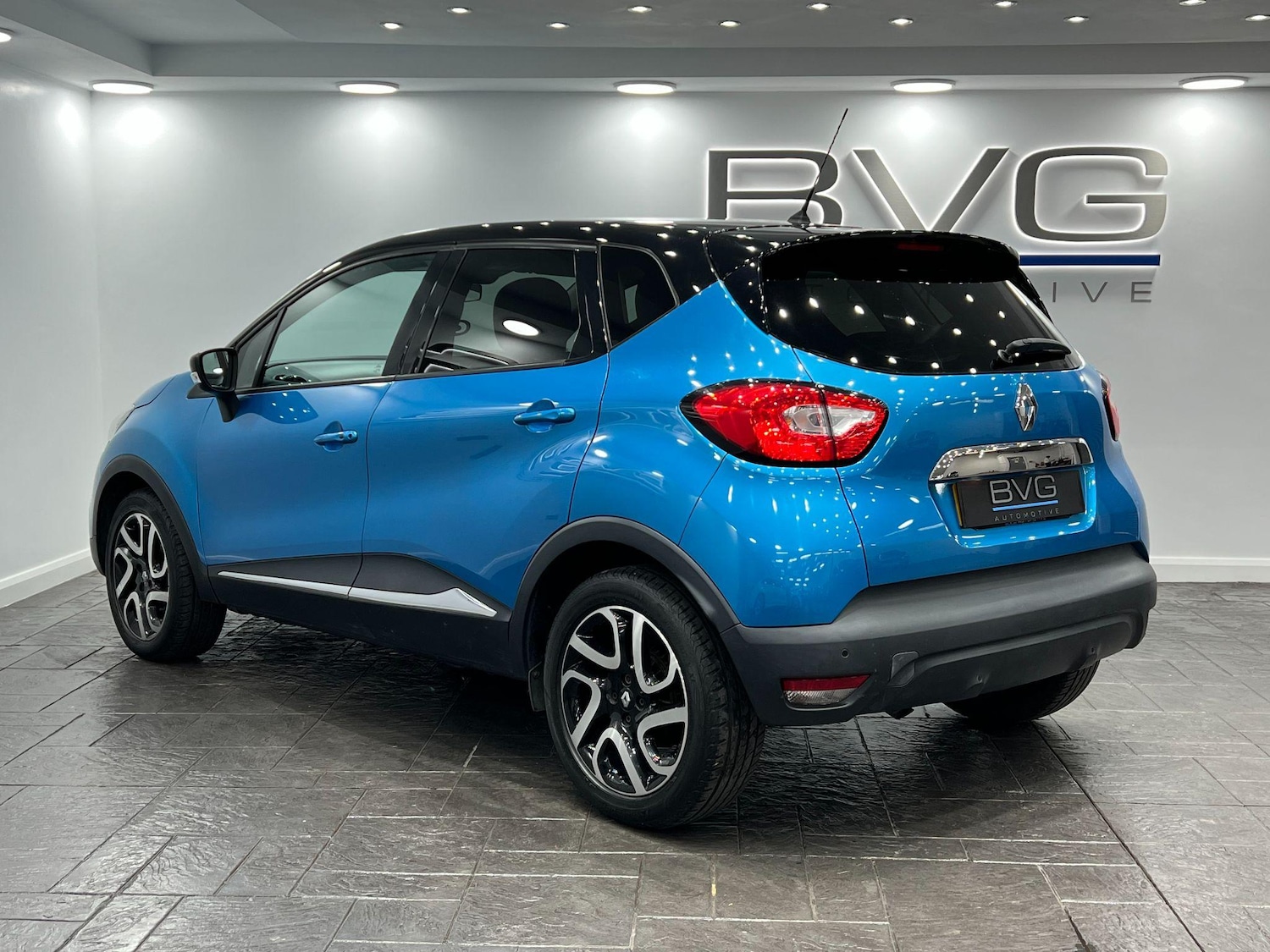 Used Renault Captur 2015 for sale - 77305749: Photo 9