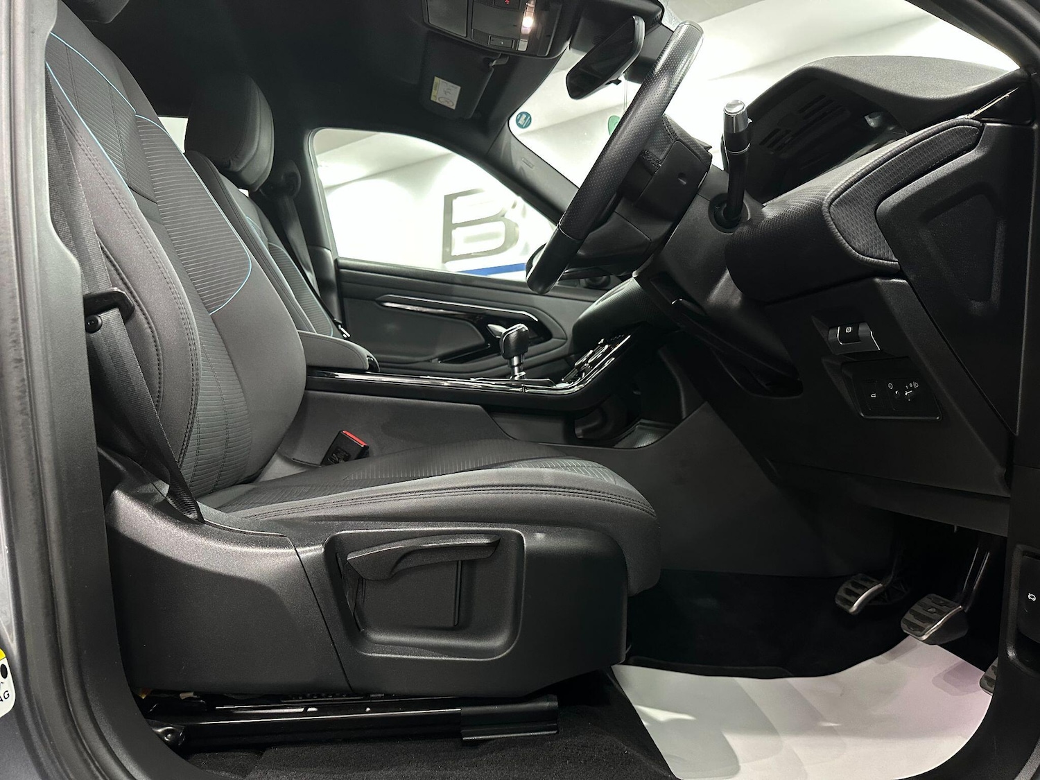 Used Land Rover Range Rover Evoque 2020 for sale - 76151792: Photo 28