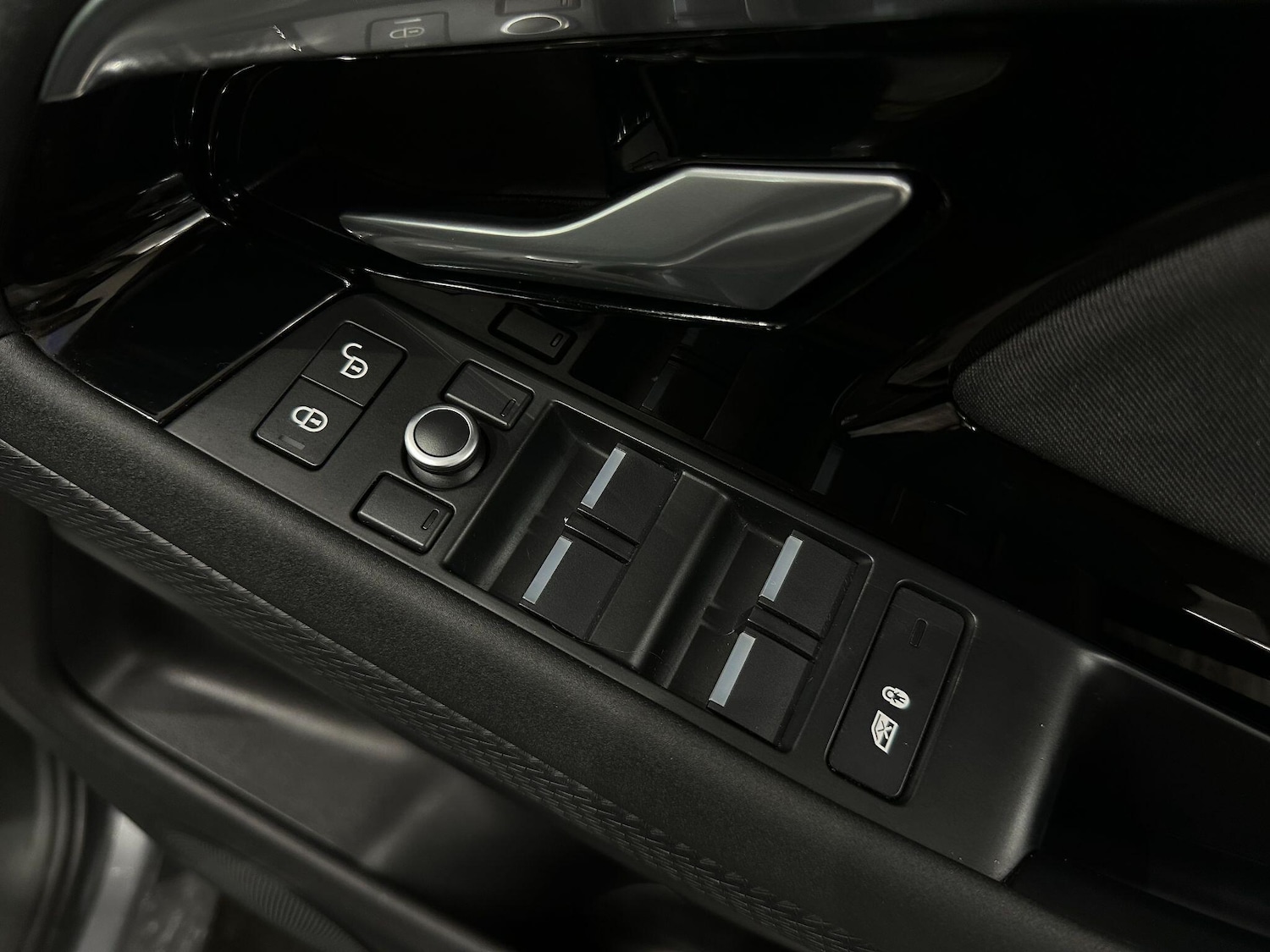 Used Land Rover Range Rover Evoque 2020 for sale - 76151792: Photo 31