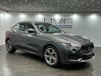 Used Maserati Levante 2017 for sale - 77626315: Photo