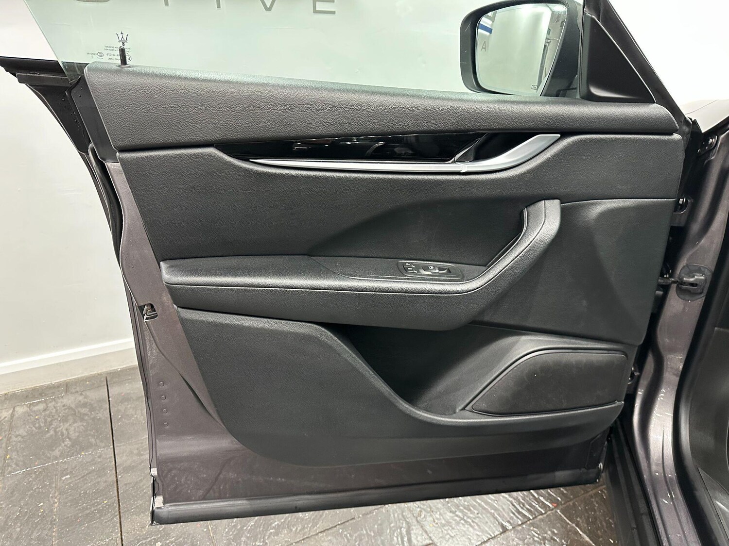 Used Maserati Levante 2017 for sale - 77626315: Photo 42