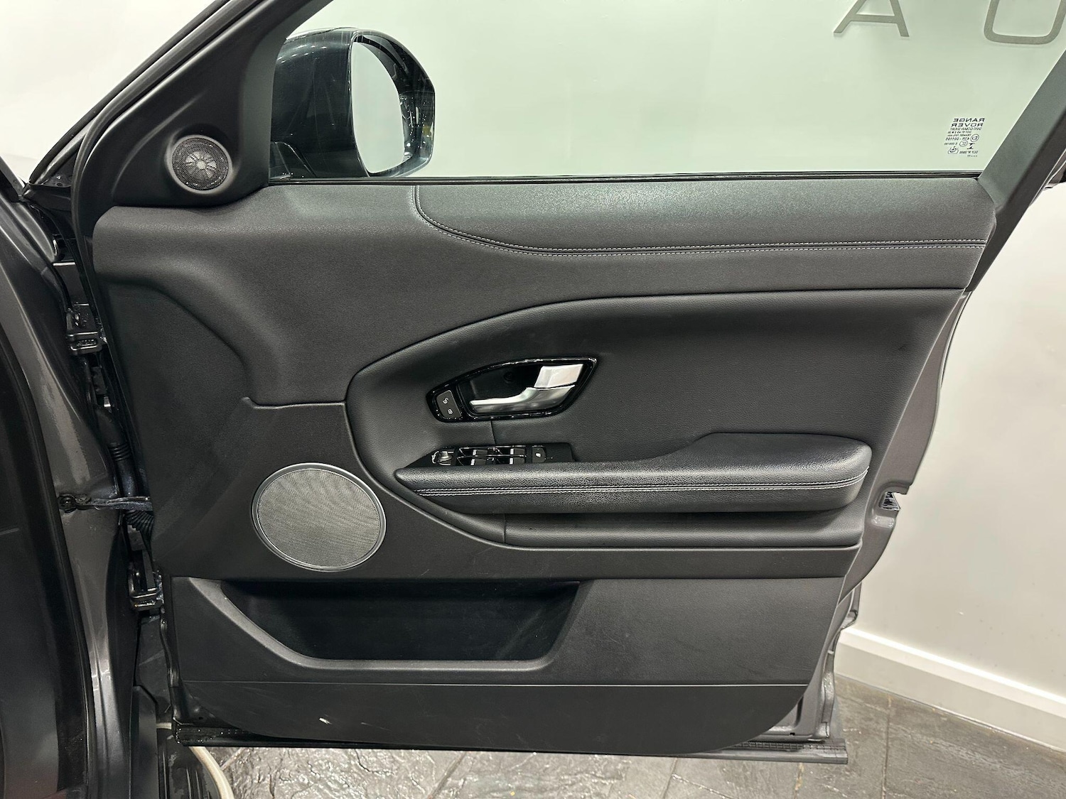 Used Land Rover Range Rover Evoque 2017 for sale - 75965381: Photo 51