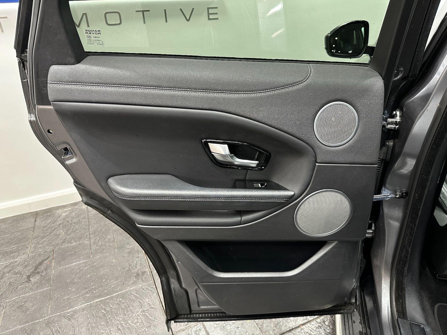 Used Land Rover Range Rover Evoque 2017 for sale - 75965381: Photo 60