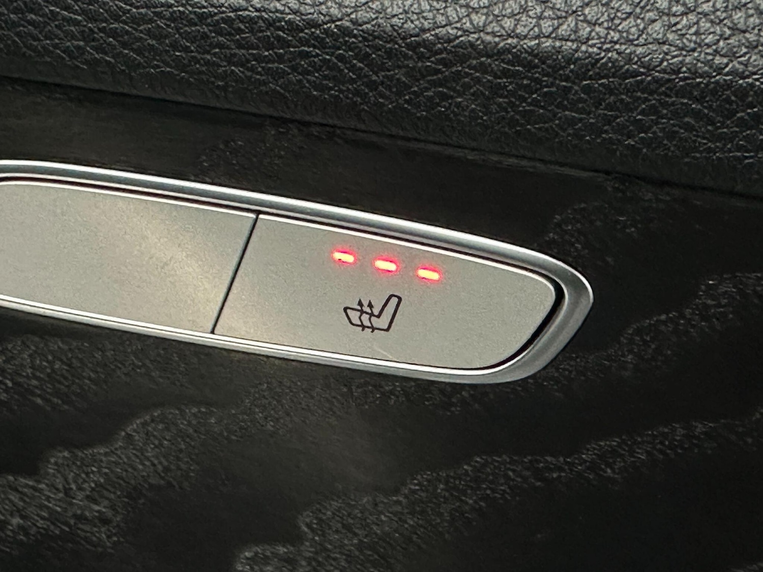 Used Mercedes-Benz C Class 2019 for sale - 77017043: Photo 30