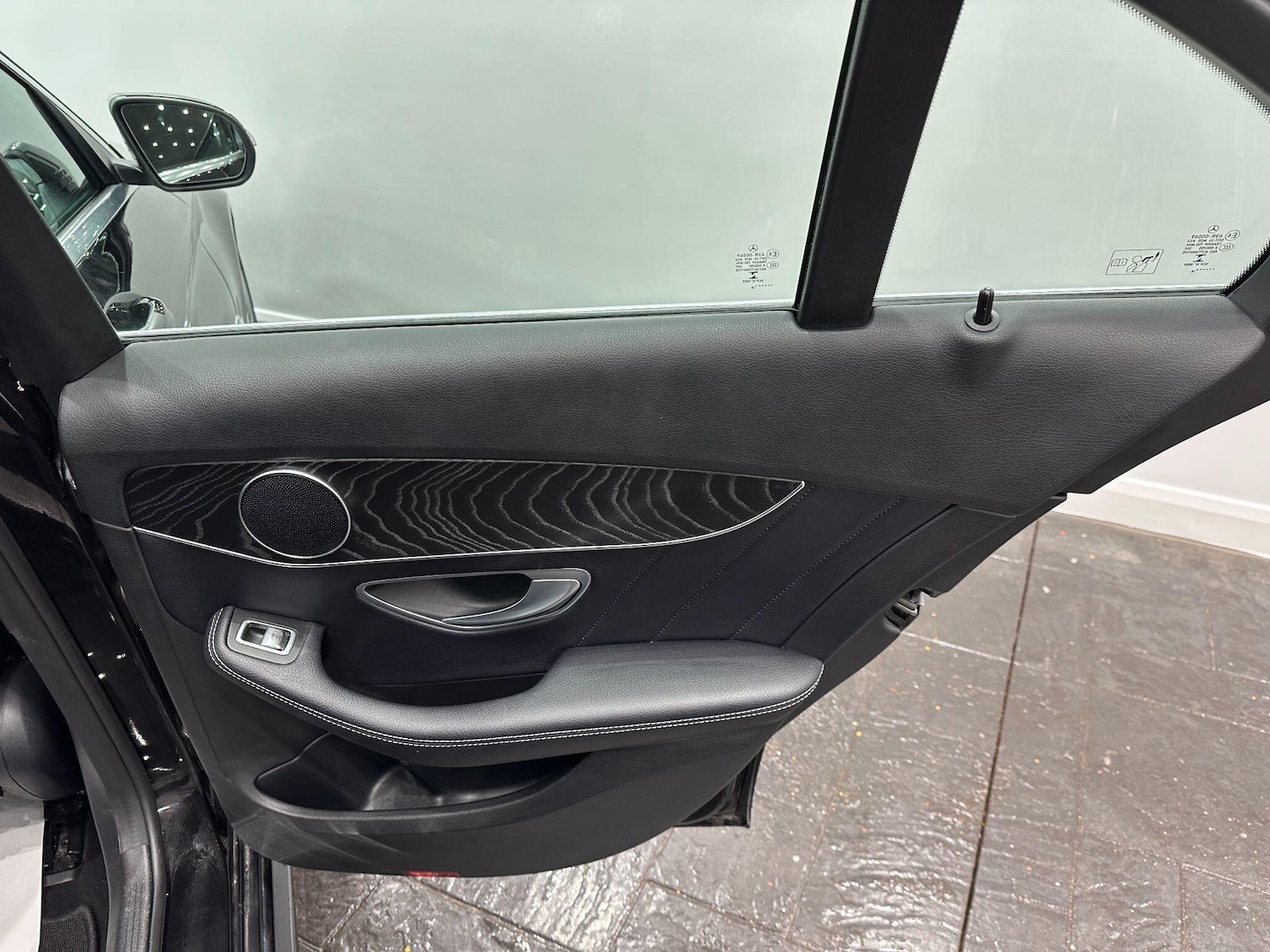 Used Mercedes-Benz C Class 2019 for sale - 77017043: Photo 60